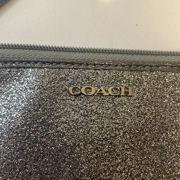 Coach Wristlet - Picture 4 of 4